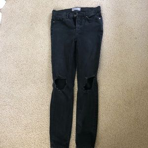 Black ripped Free People skinny jeans